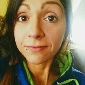 Meet your Posher, Ash